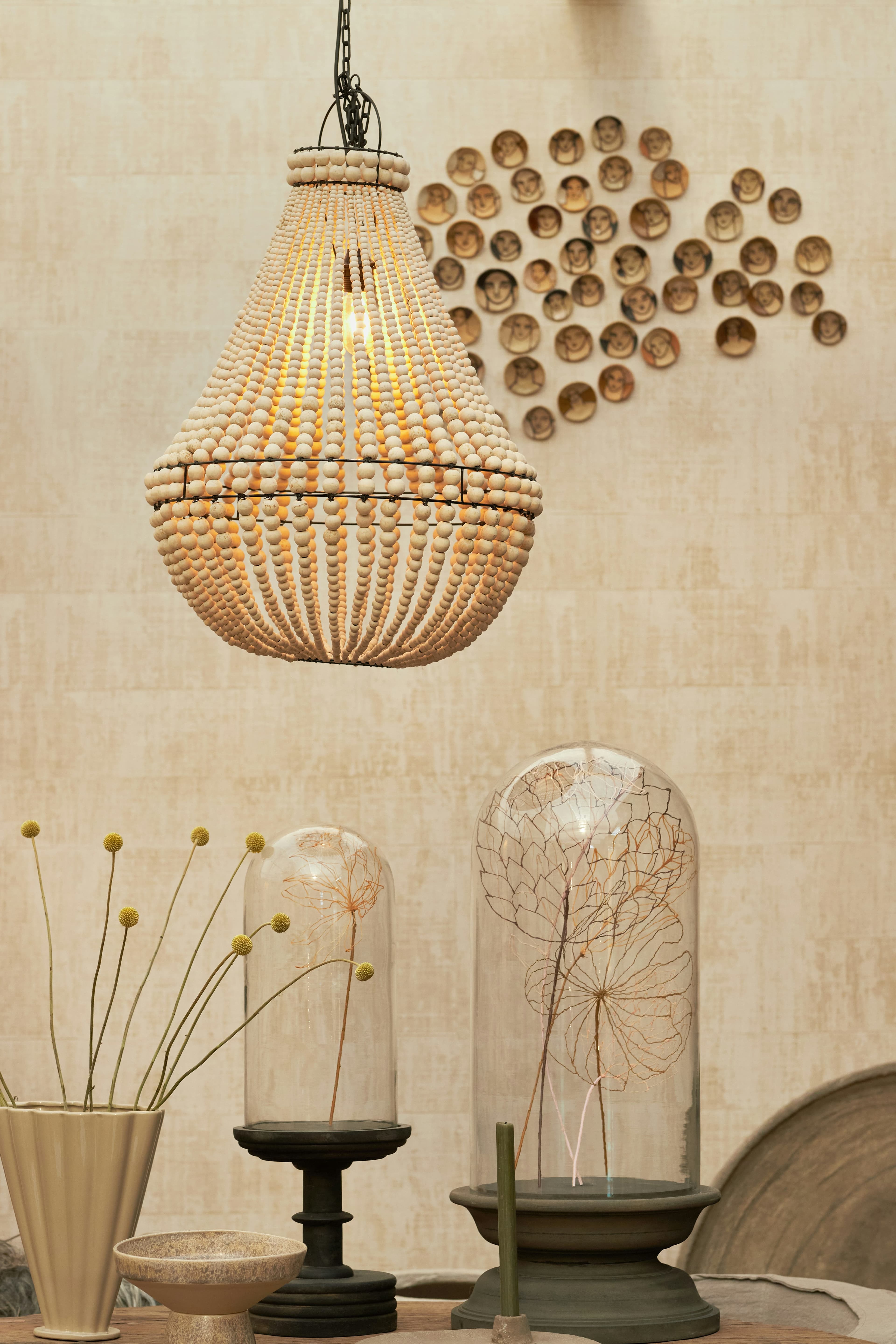 Soluciones de iluminación LED moderna y eficiente para empresas sostenibles